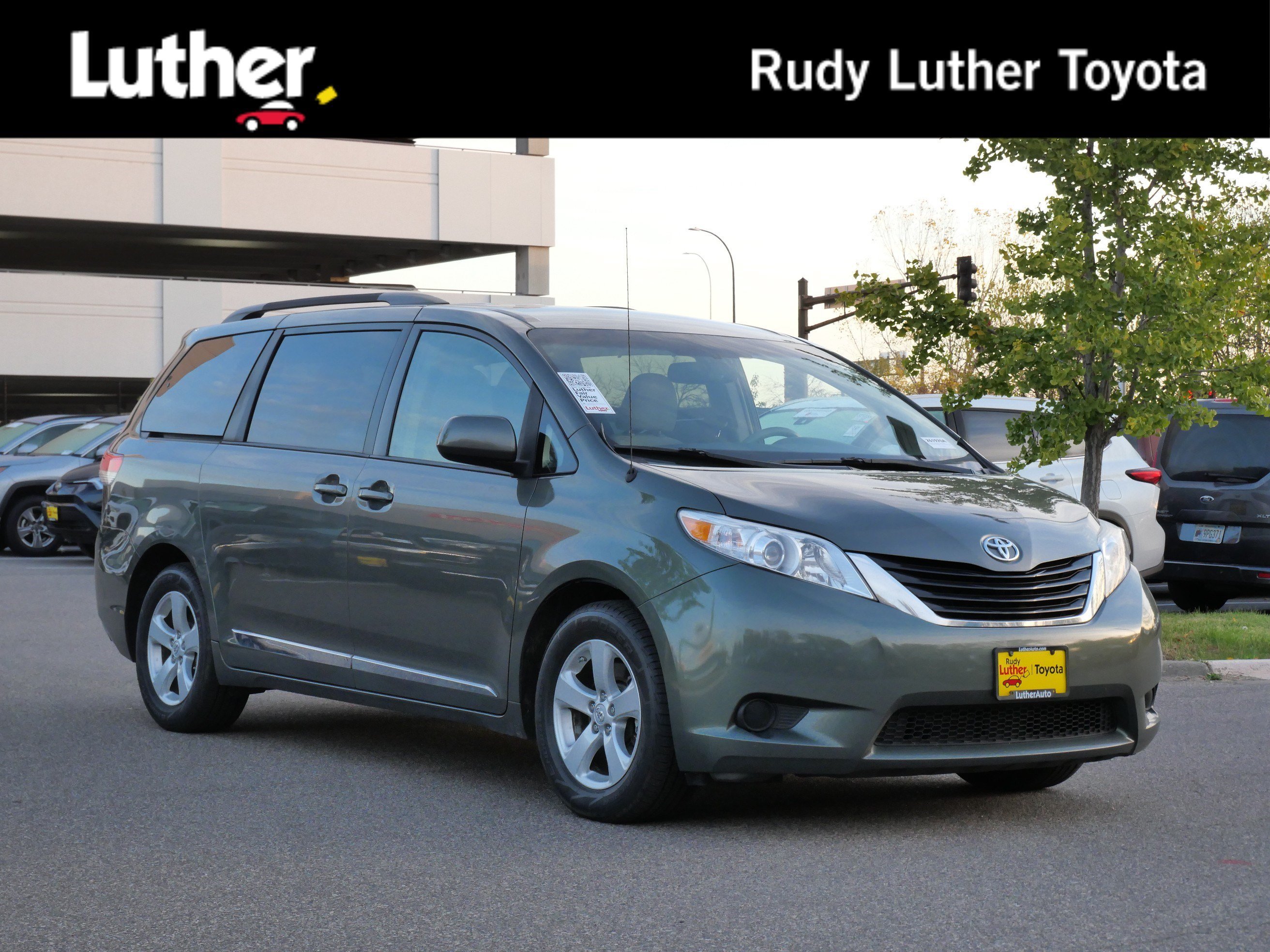 2012 Toyota Sienna LE