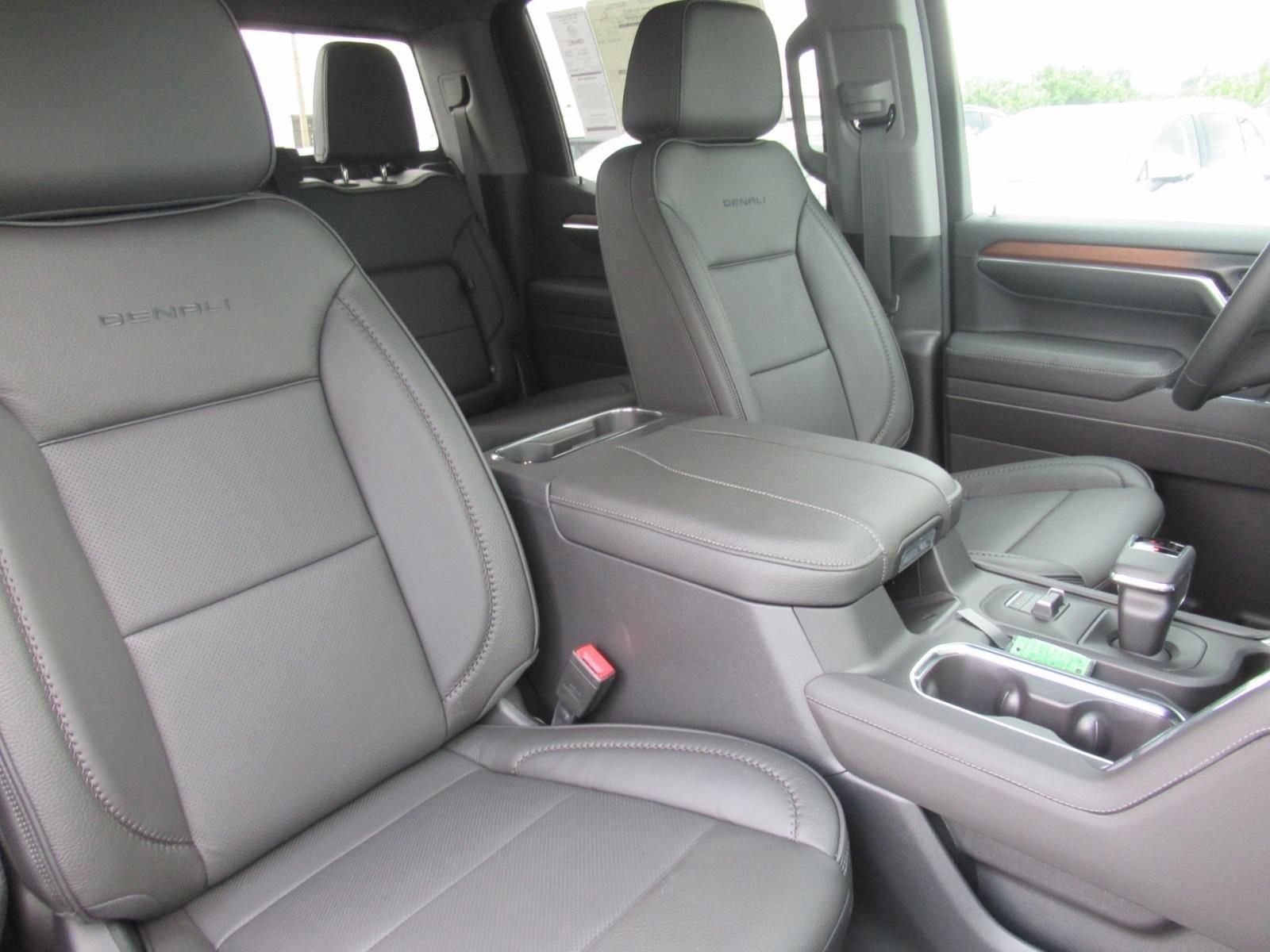 2026 GMC Sierra 1500 Denali - Photo 11