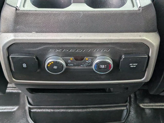 Used 2021 Magnetic Metallic Ford XLT image 31