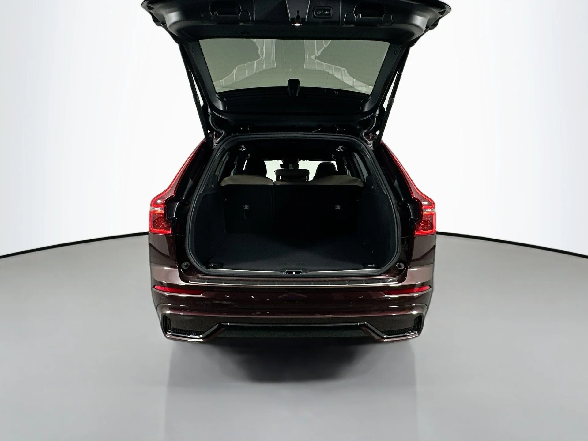 New 2026 Mulberry Red Volvo Plus image 27
