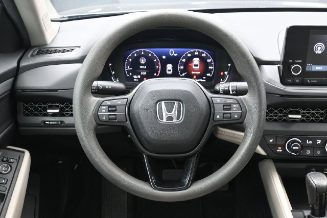 Used 2023 Gray Honda EX image 23