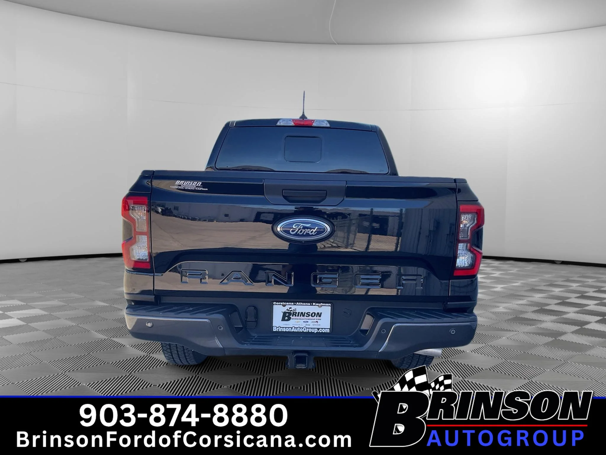 Used 2025 Shadow Black Ford XLT image 6