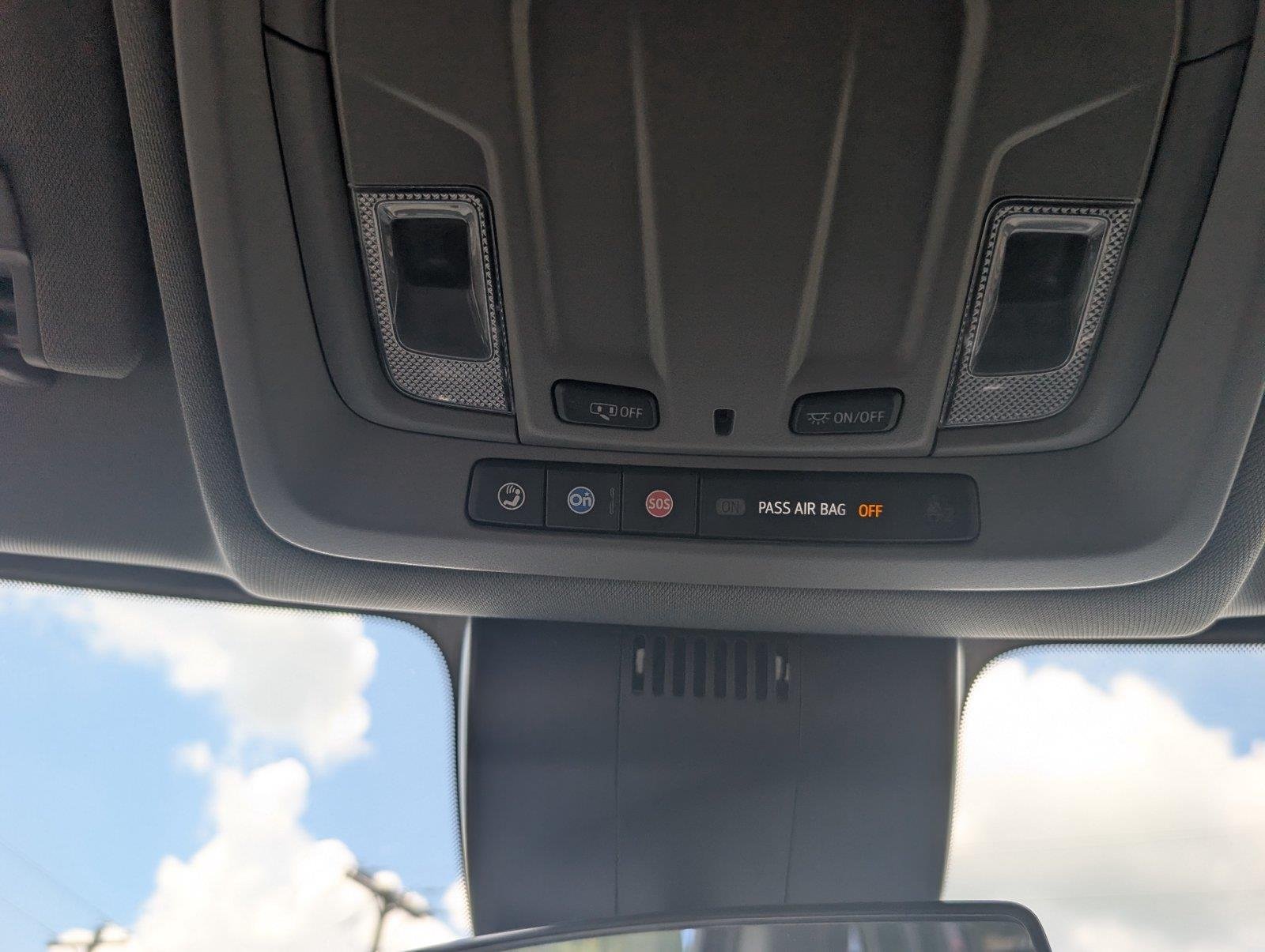 Used 2023 STERLING GRAY METALLIC Chevrolet RST image 19