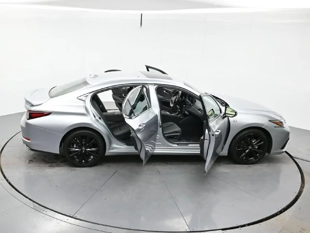 Used 2024 Iridium Lexus ES 350 F SPORT Handling image 46