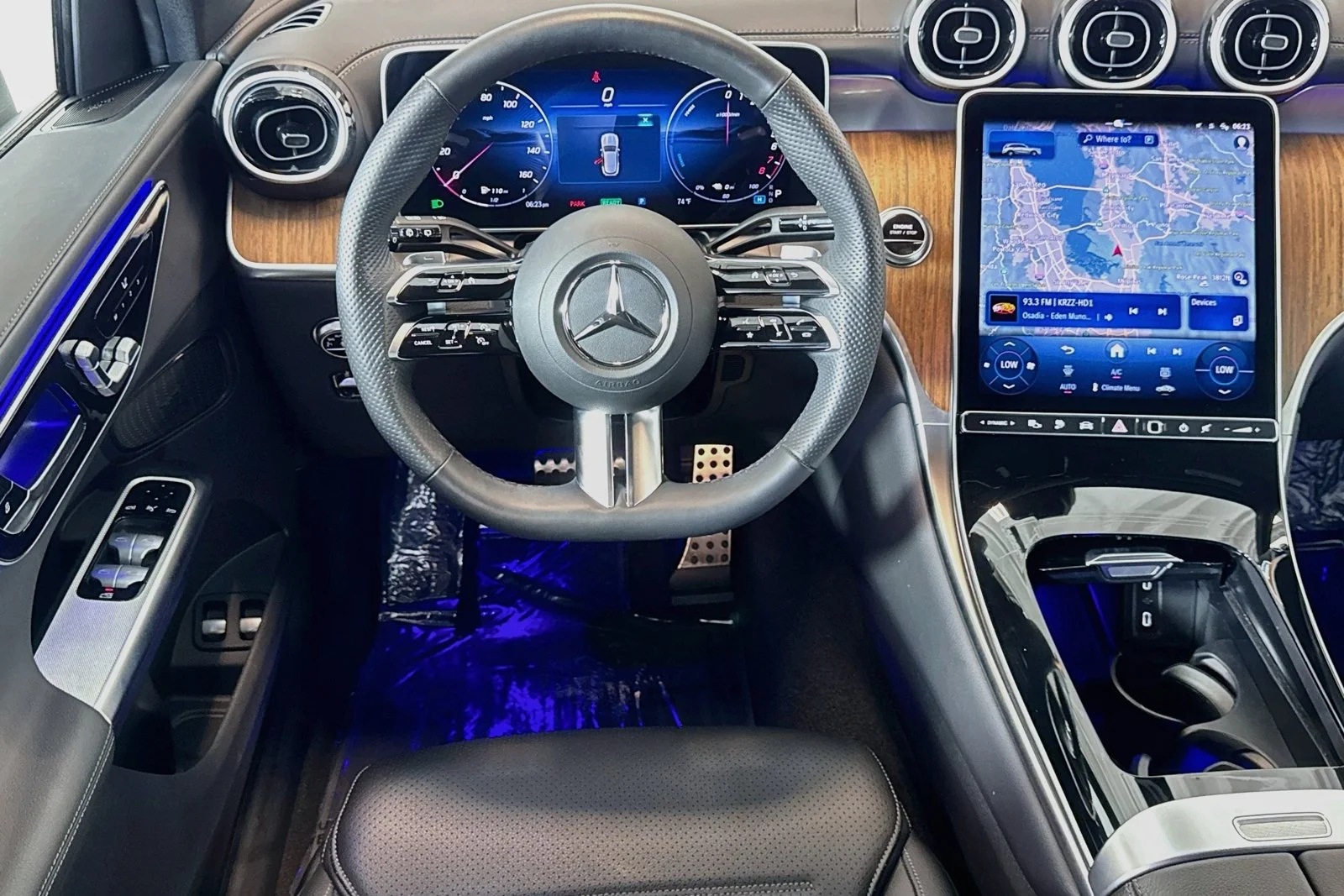 Used 2025 Cirrus Silver Metallic Mercedes-Benz GLC 350e image 20