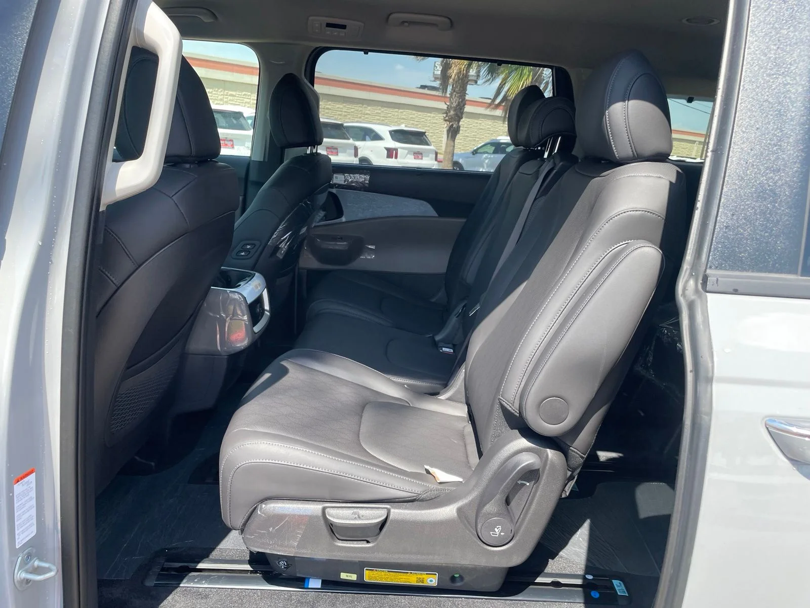 New 2026 White Kia EX image 22