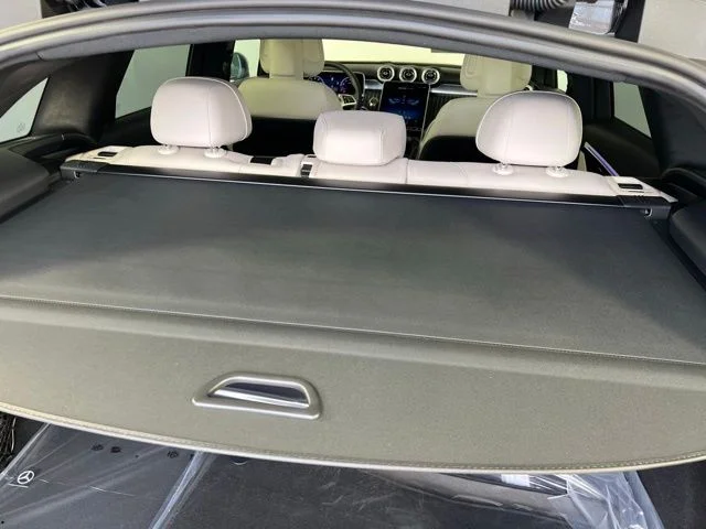 New 2026 Graphite Grey Metallic Mercedes-Benz GLC 300 image 40