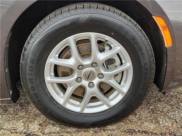 Used 2023 Gray Chrysler Touring L Front-Wheel Drive Passenger image 7