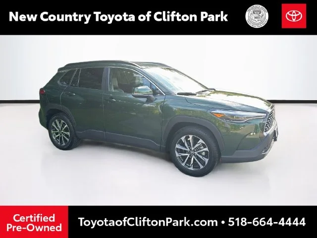 2024 Toyota Corolla Cross XLE