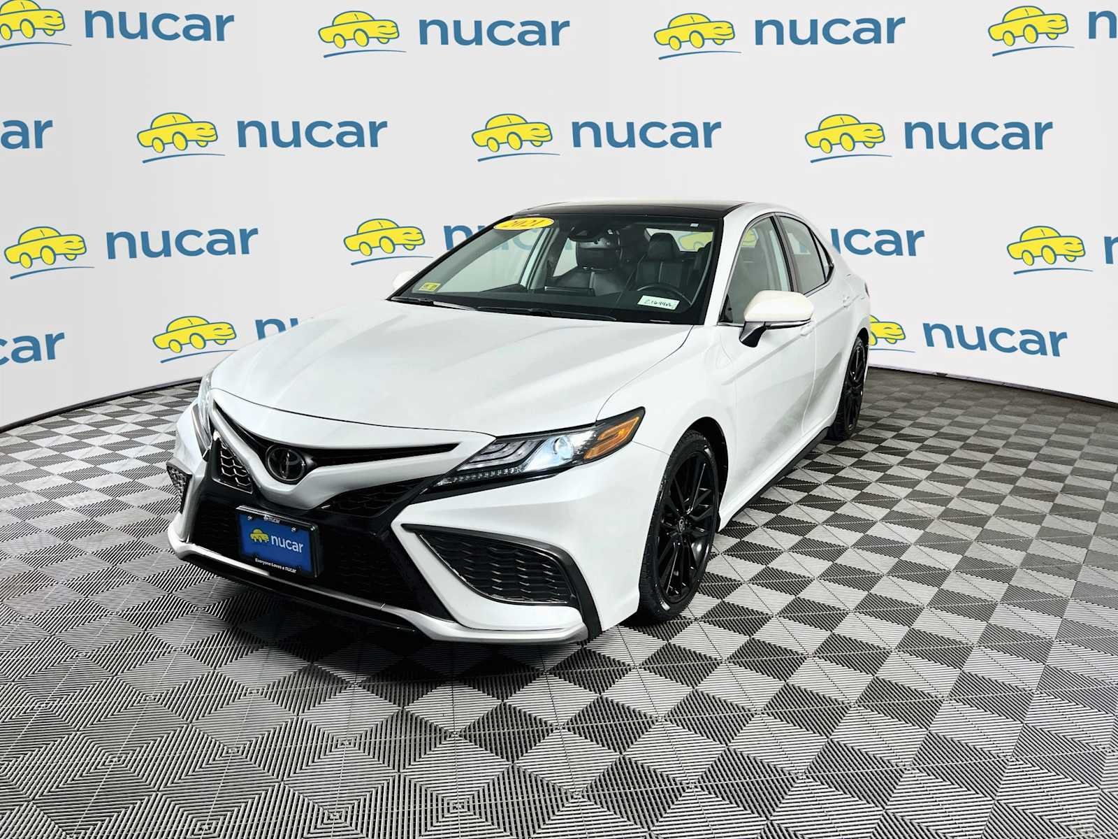 Used 2021 Wind Chill Pearl Toyota XSE image 3