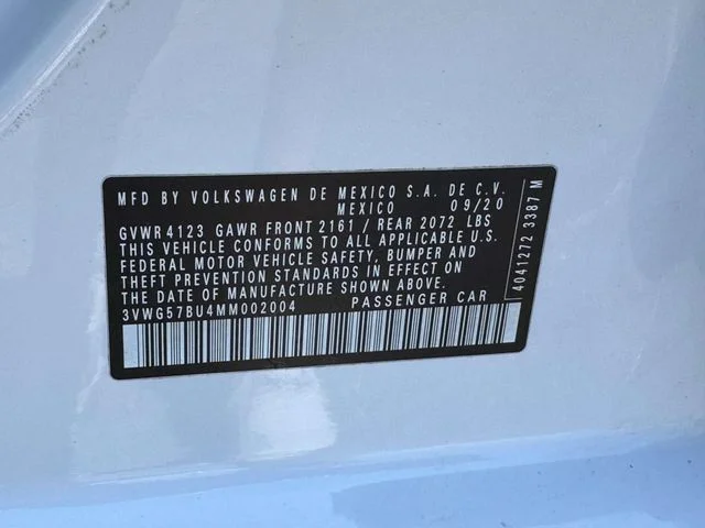 Used 2021 White Volkswagen SEL Premium image 30