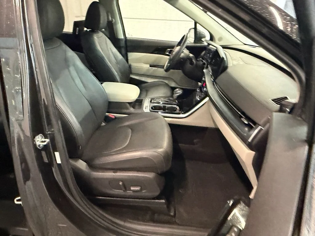 Used 2024 Gray Kia SX Prestige image 18
