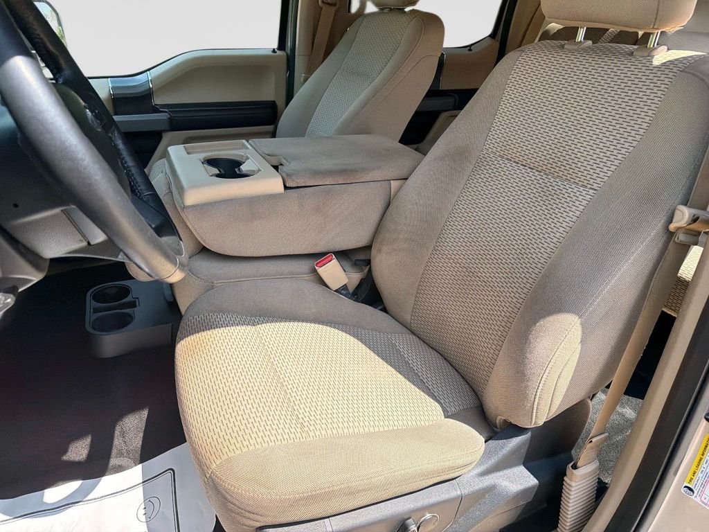 Used 2017 Gold Ford XLT image 21