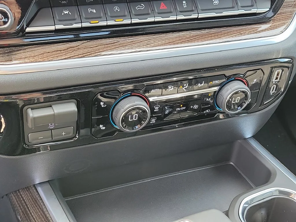 2026 Chevrolet Silverado 1500 RST - Photo 17