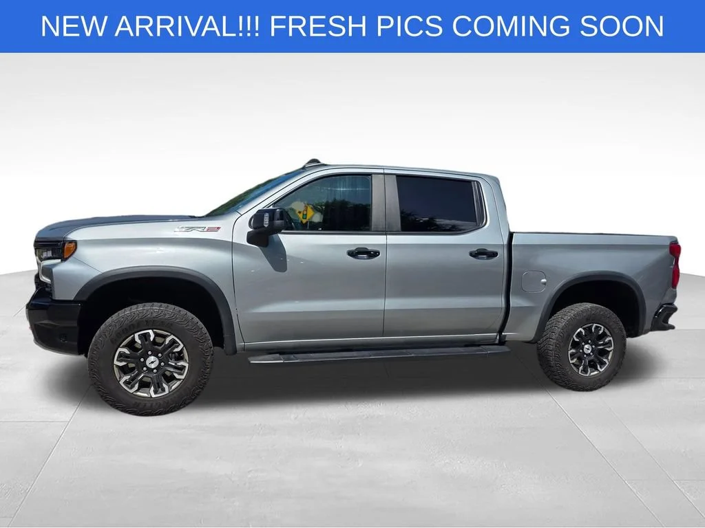 Used 2024 Sterling Gray Metallic Chevrolet ZR2 image 3