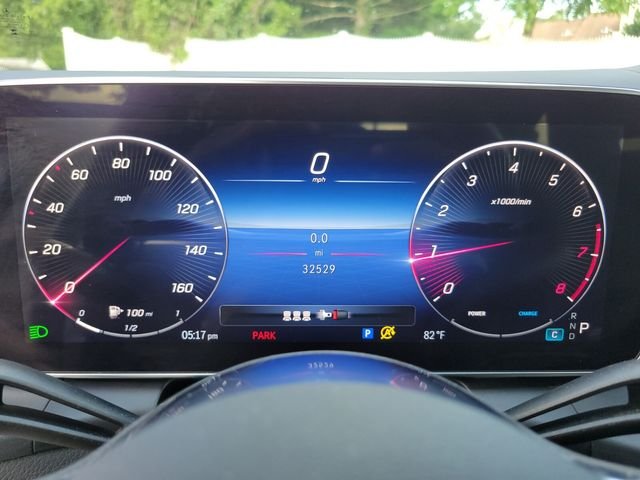Used 2023 Silver Mercedes-Benz GLC 300 image 26