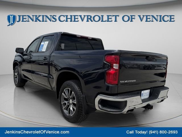 2022 Chevrolet Silverado 1500 LT - Photo 7