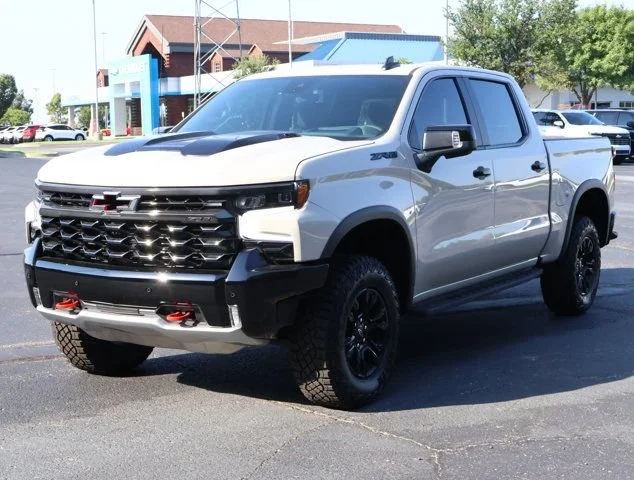 2026 Chevrolet Silverado 1500 ZR2 - Photo 33
