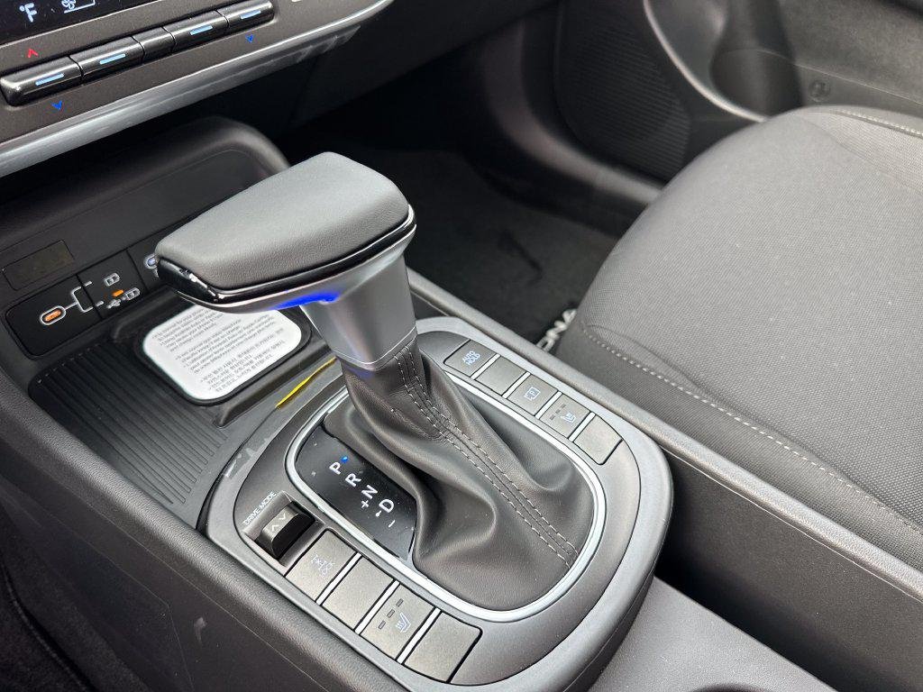 New 2027 Black Hyundai SEL Sport AWD image 11