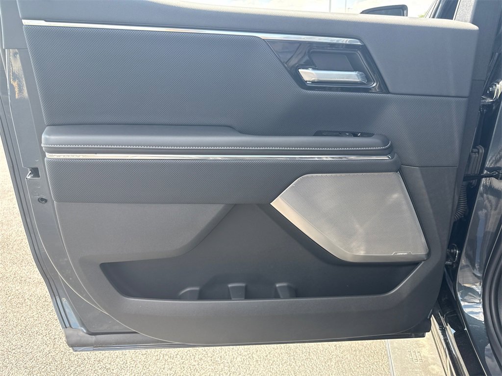 2025 GMC SIERRA - Image 31