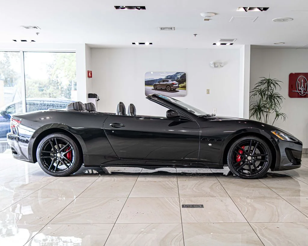 Used 2015 Black Maserati Sport image 9