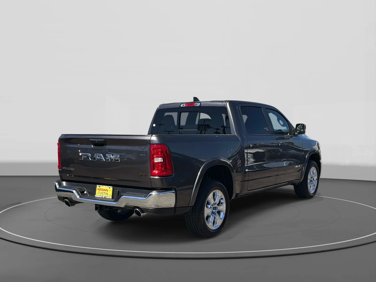 Used 2026 GRANITE CRYSTAL METALLIC CLEARCOAT Ram Big Horn image 7