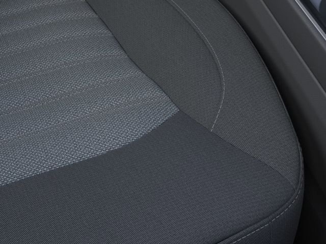 New 2024 Agate Black Metallic Ford SE image 16