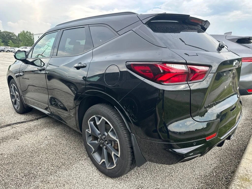 Used 2020  Chevrolet RS image 6