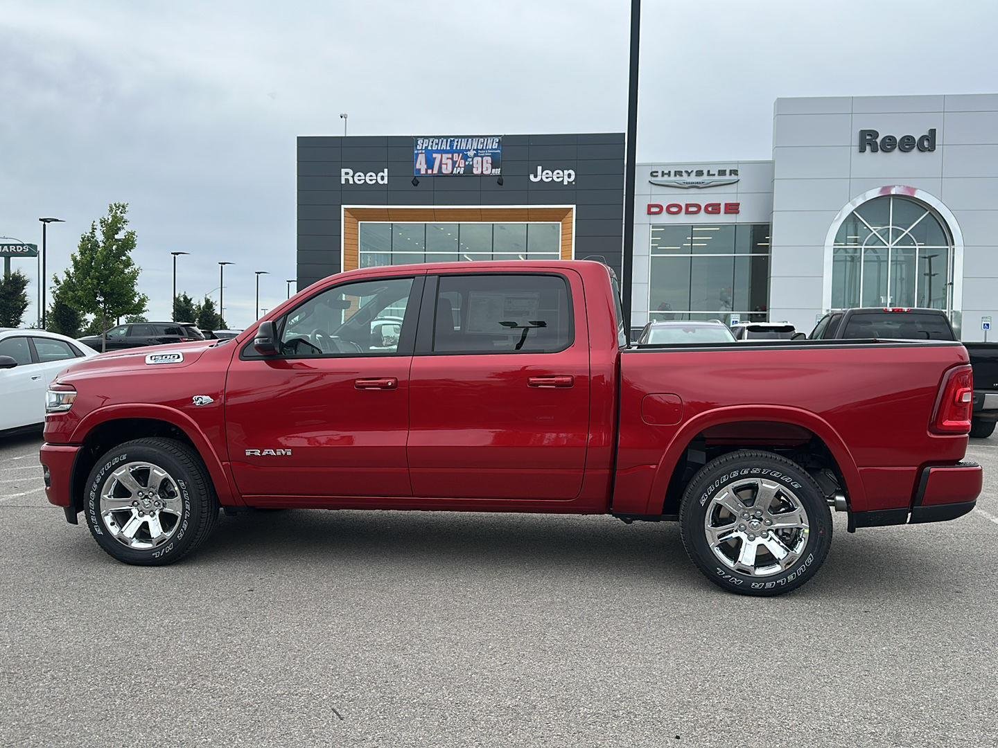 New 2026 Molten Red Pearl-Coat Exterior Paint RAM Big Horn image 2