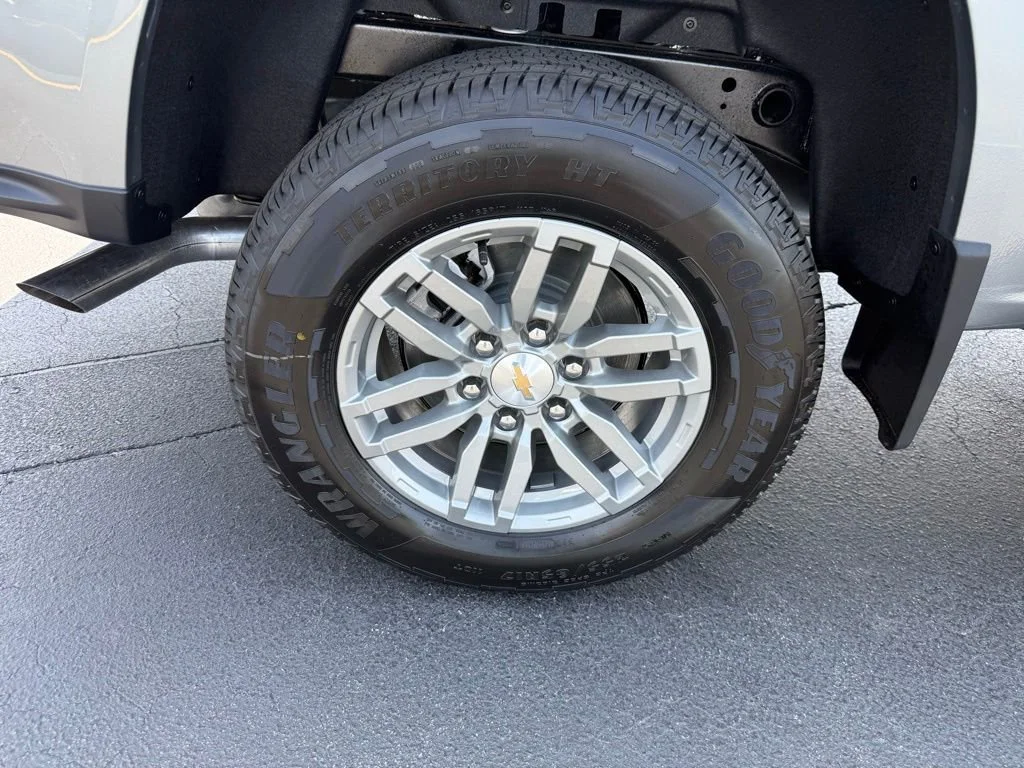 New 2026 Sterling Gray Metallic Chevrolet LT image 10