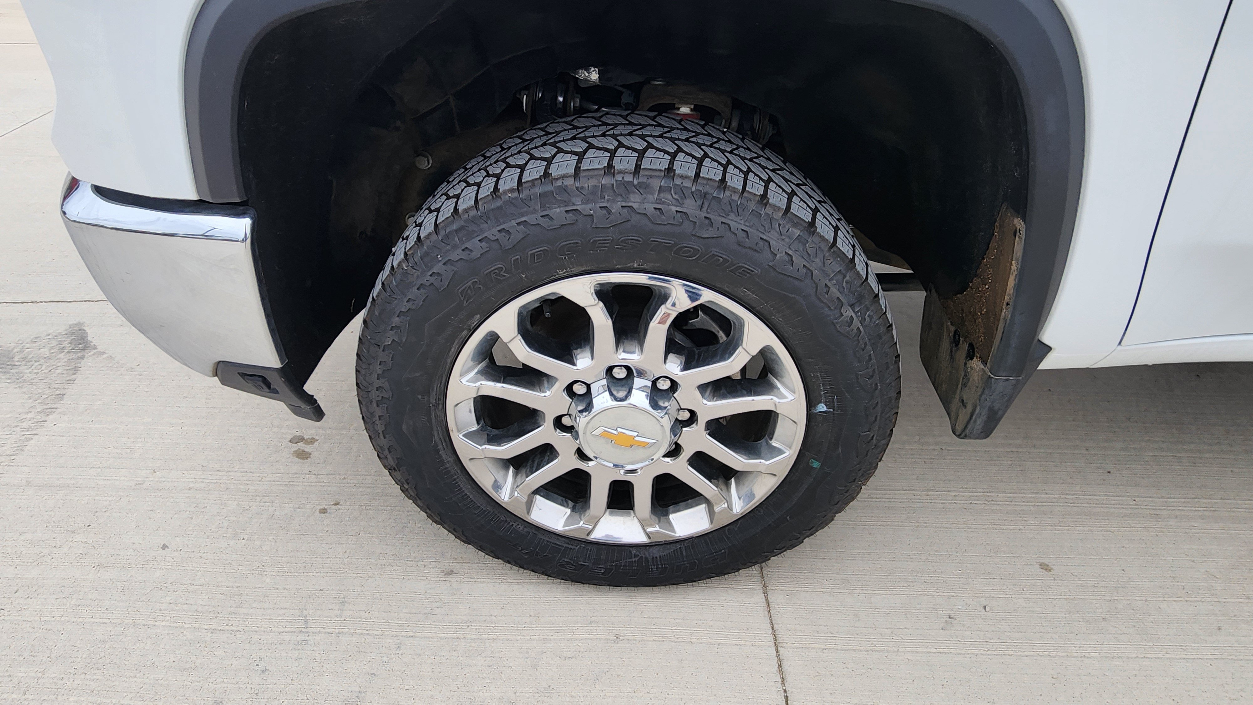 2026 Chevrolet Silverado 3500HD LTZ - Photo 9