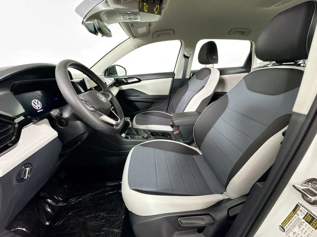 2026 Volkswagen Taos S - Photo 6