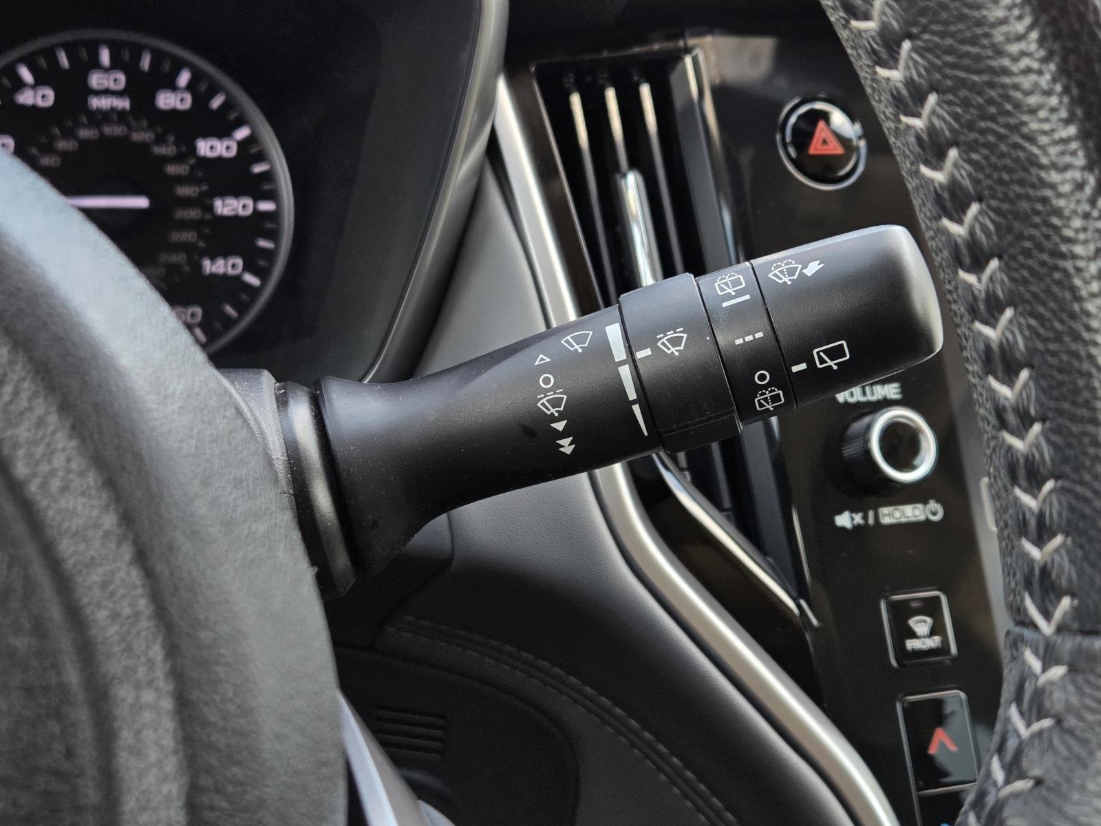 Used 2023 Ice Silver Metallic Subaru Onyx Edition image 22