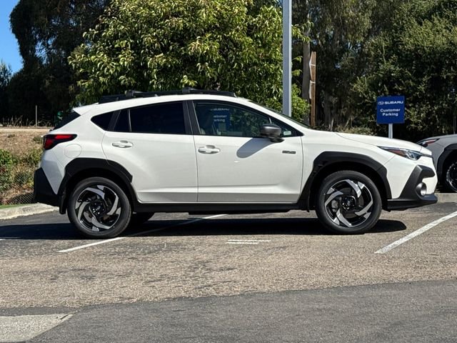 New 2026 CRYSTAL WHITE PEARL Subaru Limited Hybrid image 3