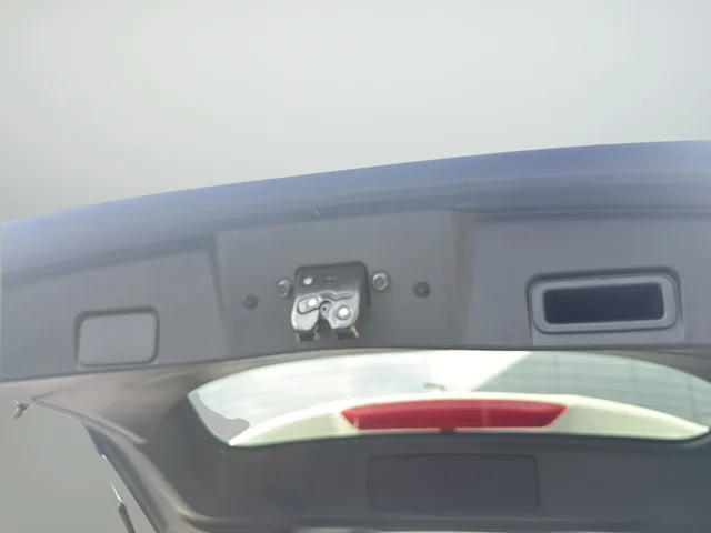 Used 2023 White Nissan SV image 27