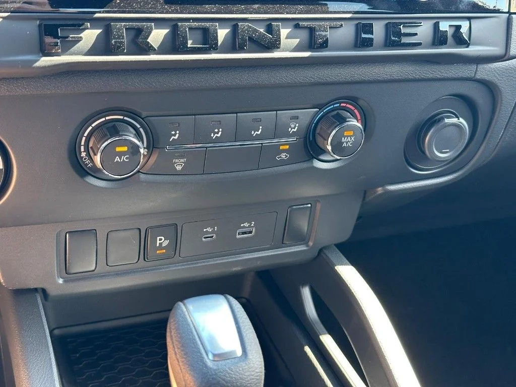New 2026 Super Black Nissan Crew Cab SV image 13