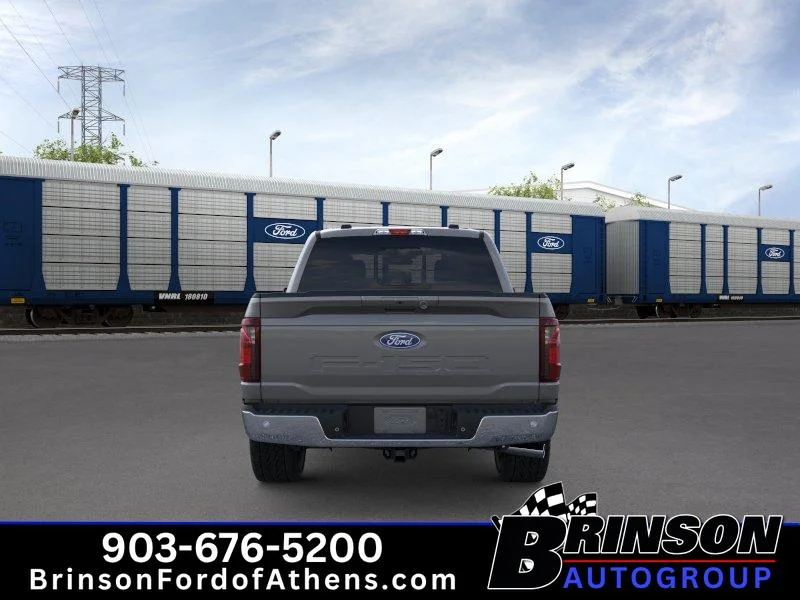 New 2026 Carbonized Gray Metallic Ford XLT image 5