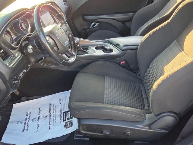 Used 2022 White Dodge R/T image 4