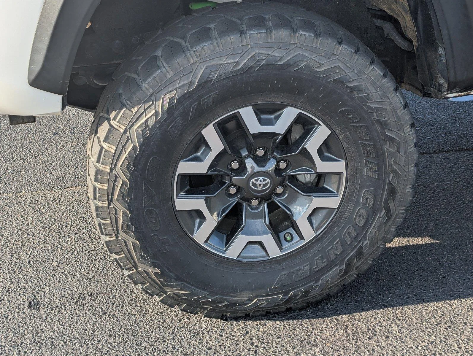 Used 2019 Super White Toyota TRD Off-Road image 10