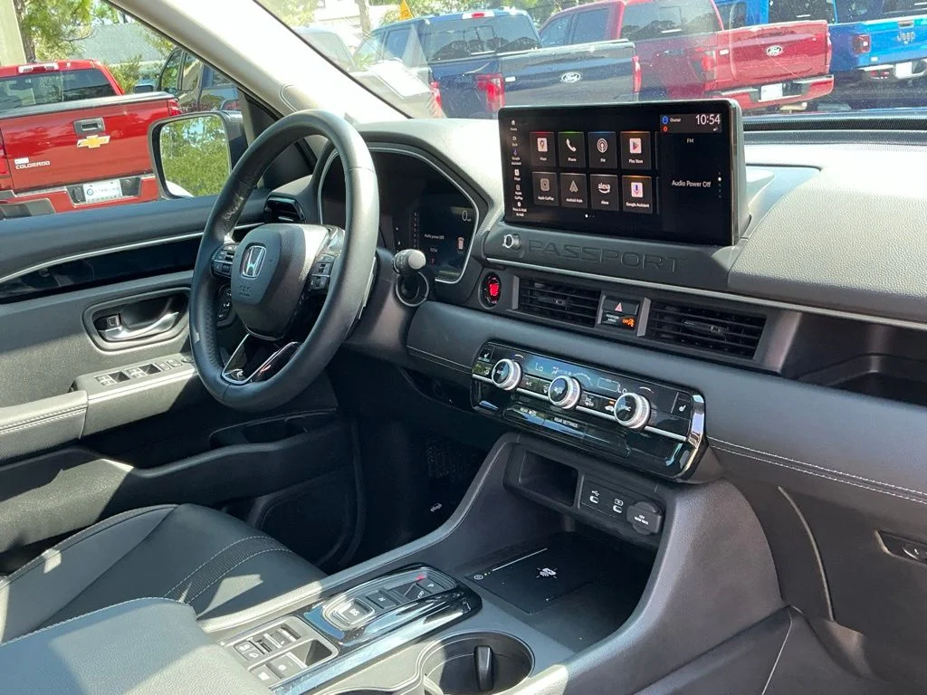 Used 2026 Black Honda RTL image 21