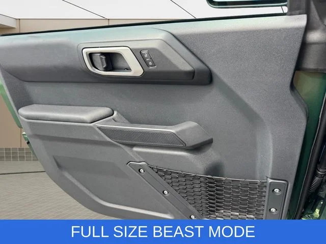 Used 2025 Green Ford Outer Banks image 22