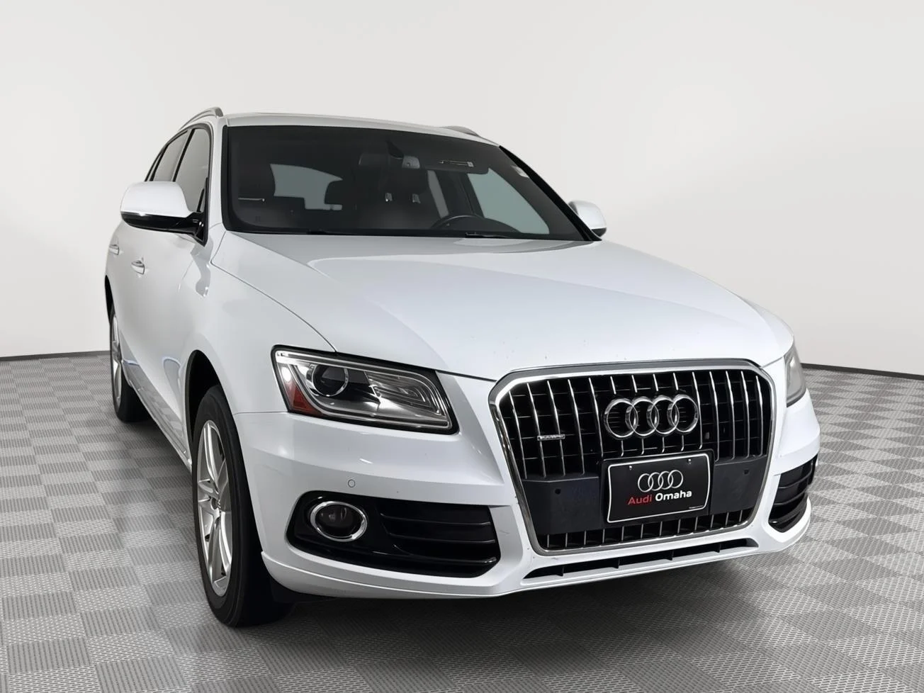 2015 Audi Q5 TDI quattro tiptronic Premium Plus's photo