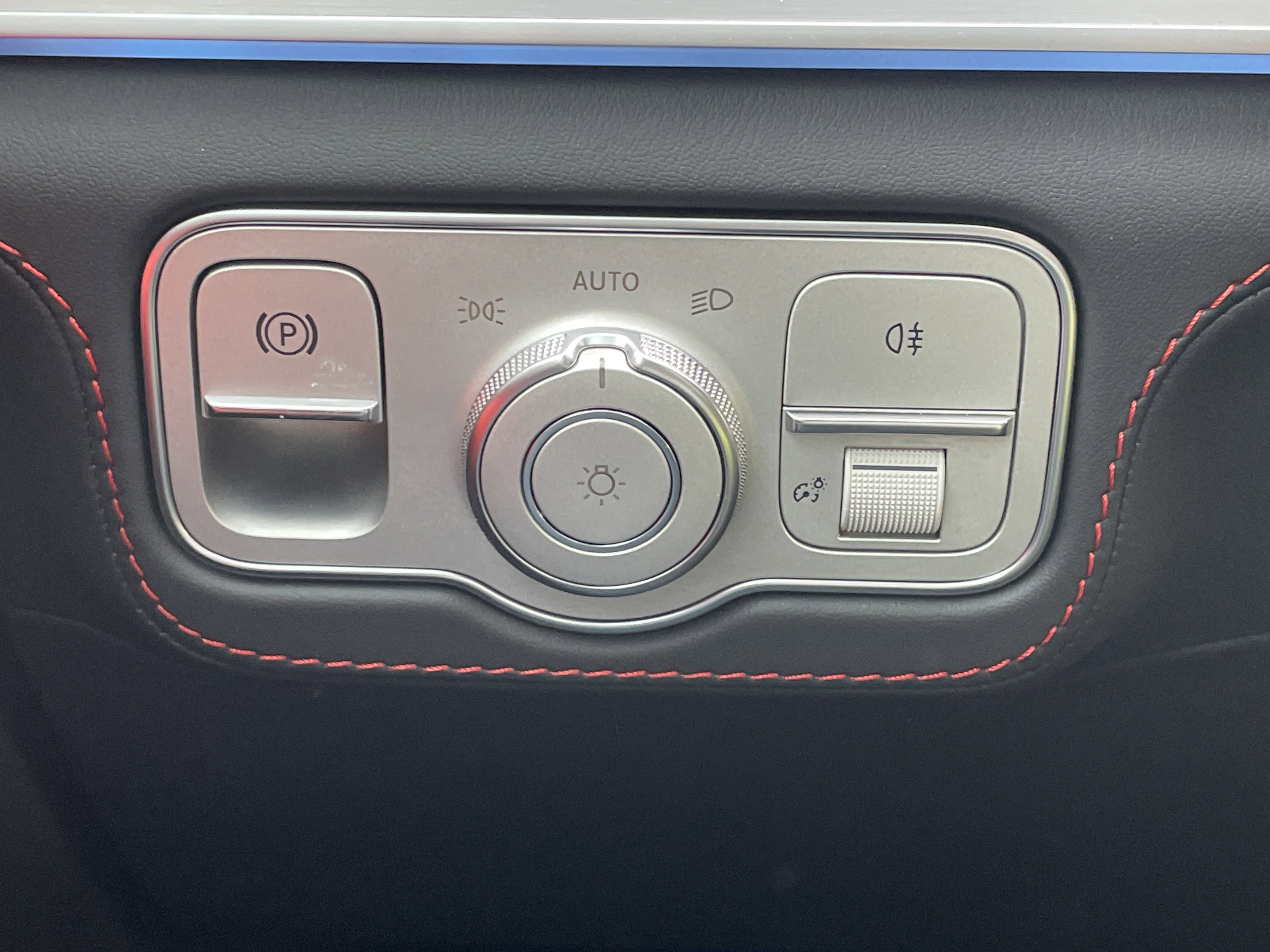 Certified Used 2024 MANUFAKTUR Alpine Grey Mercedes-Benz AMG® GLE 53 4MATIC®+ SUV image 24