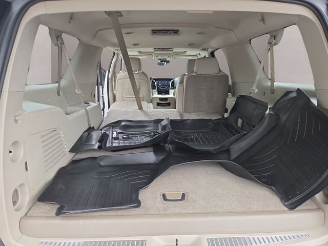 Used 2018 Crystal White Cadillac Premium image 40