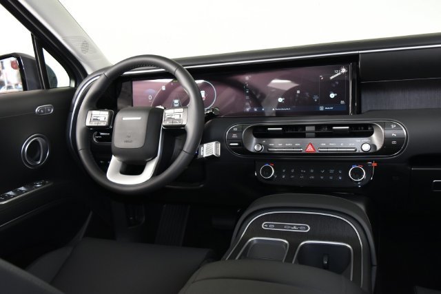 New 2026 Gray Hyundai SEL Premium AWD image 41