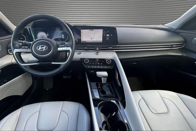 2024 Hyundai Elantra Limited - Photo 9
