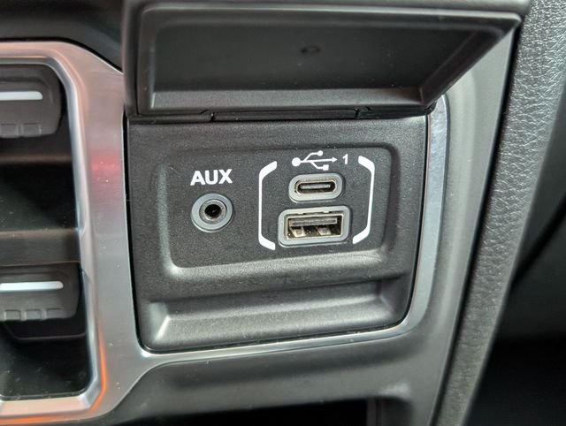 Used 2025 Gray Jeep Sahara 4xe image 20