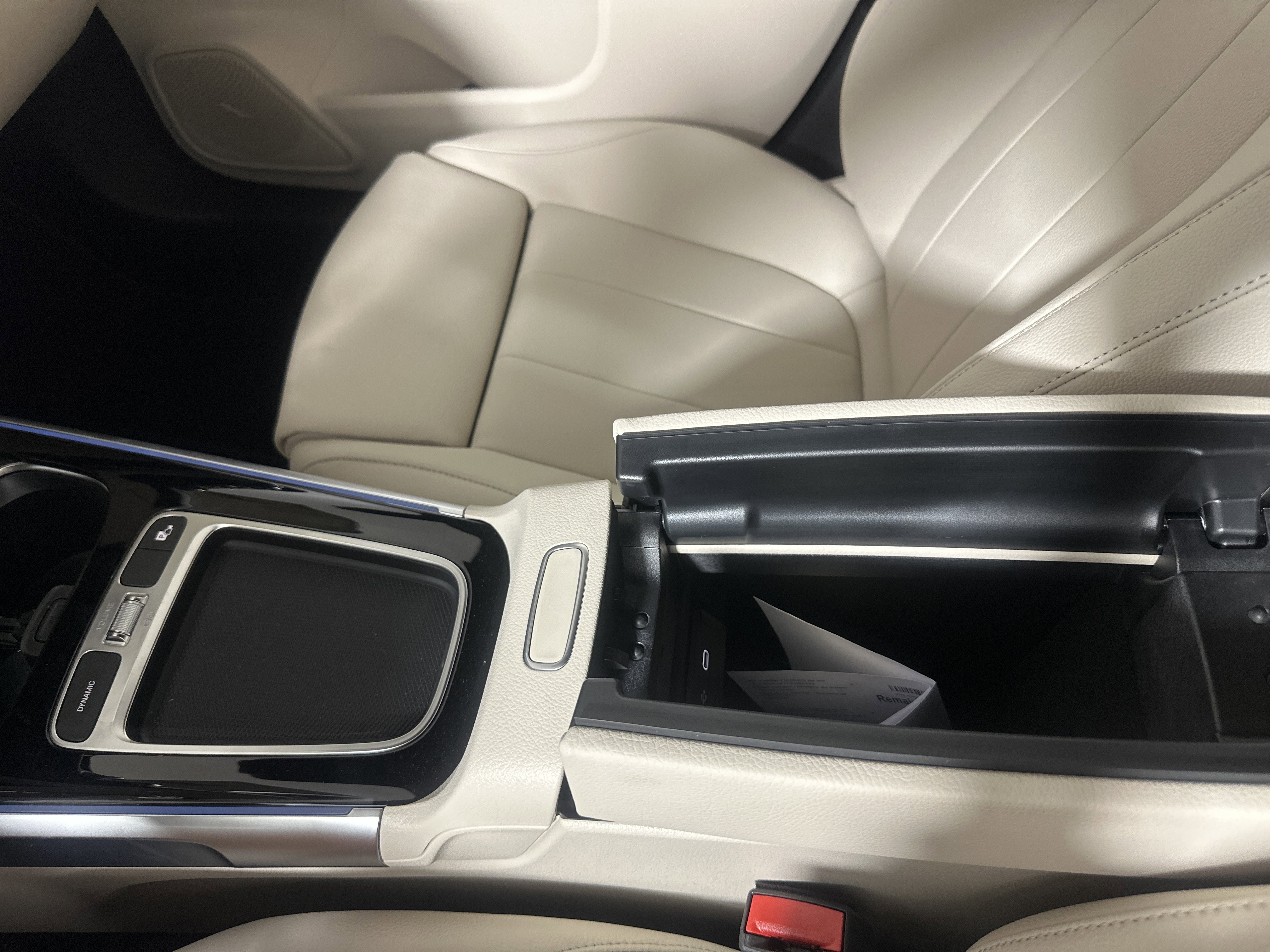 New 2026 Cosmos Black Metallic Mercedes-Benz GLB 250 image 44