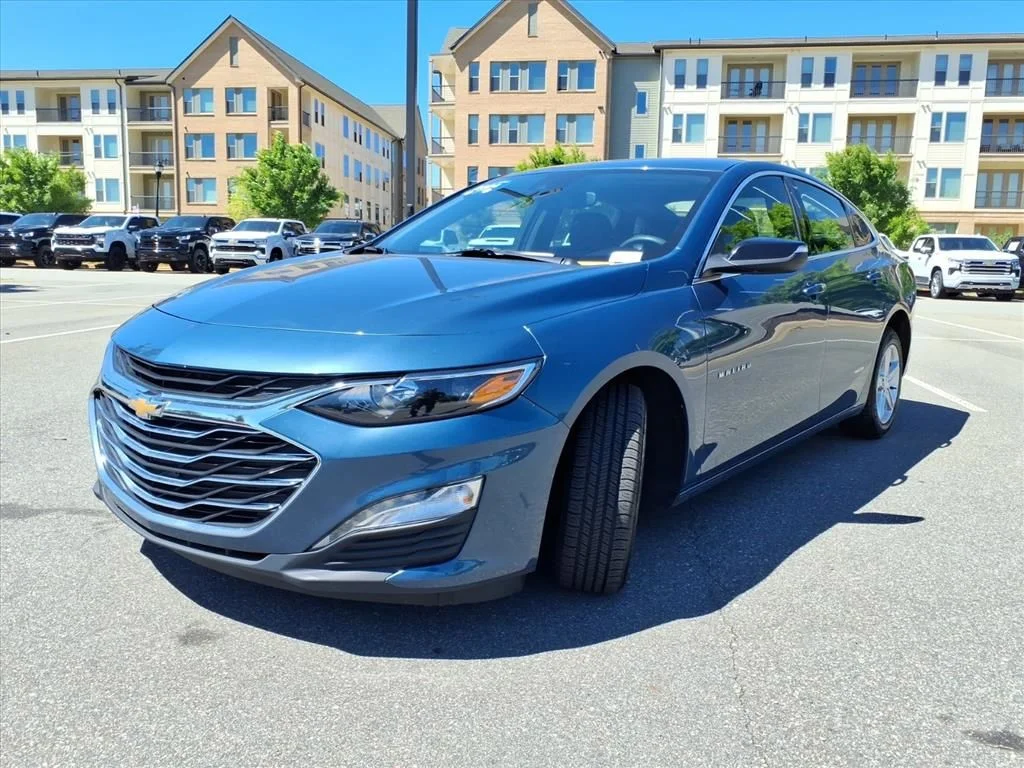 Used 2024 Blue Chevrolet LT image 36