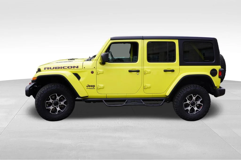 Used 2022 High Velocity Clearcoat Jeep Unlimited Rubicon image 9